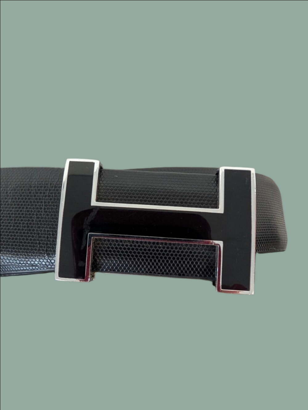 Men's Black 'H' Buckle Leather Belt - Classic Dress Accessory Sz 42